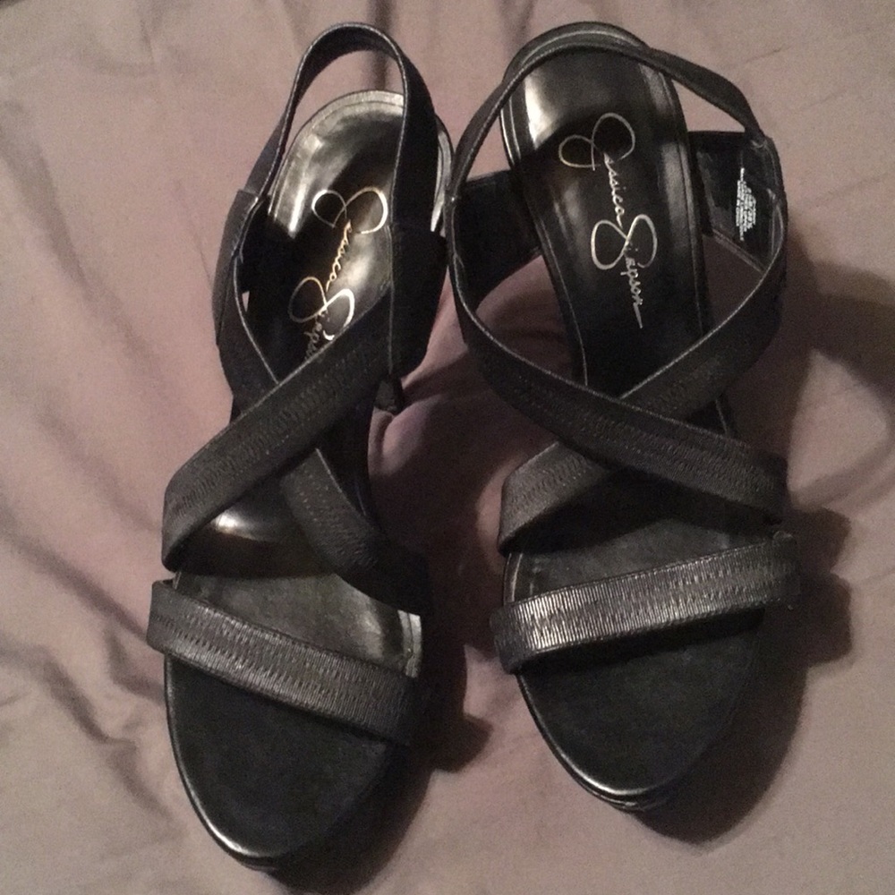Jessica Simpson black elastic heels